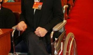 爱是正大无私的奉献 爱是正大无私的奉献