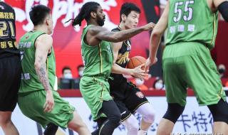 cba一年打几场比赛